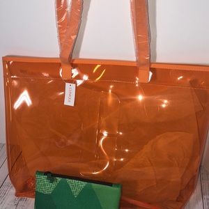 Clinique Bags - Set of 2 Travel Bags/Tote Both New Orange & Green Clinique Bags - Set of 2 Travel Bags/Tote Both New Orange & Green
